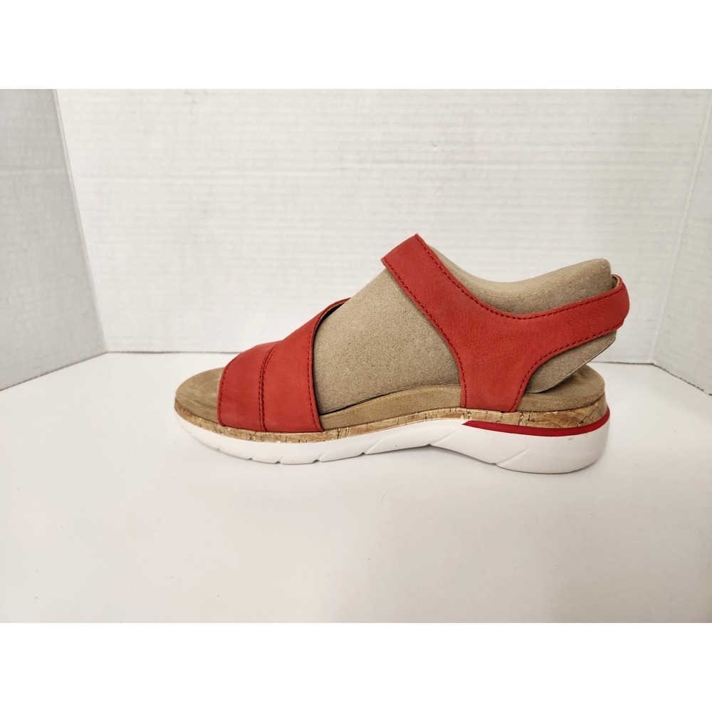 EARTH Womens US 8W Roni Casual Strappy Flat Sandal Comfort Cushioned Red New - Picture 8 of 11